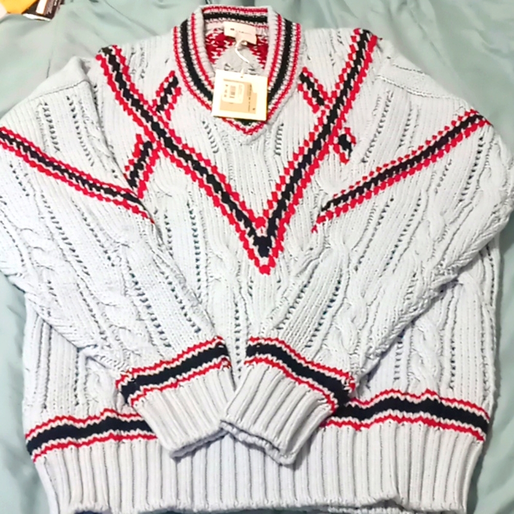 Brioni sweter